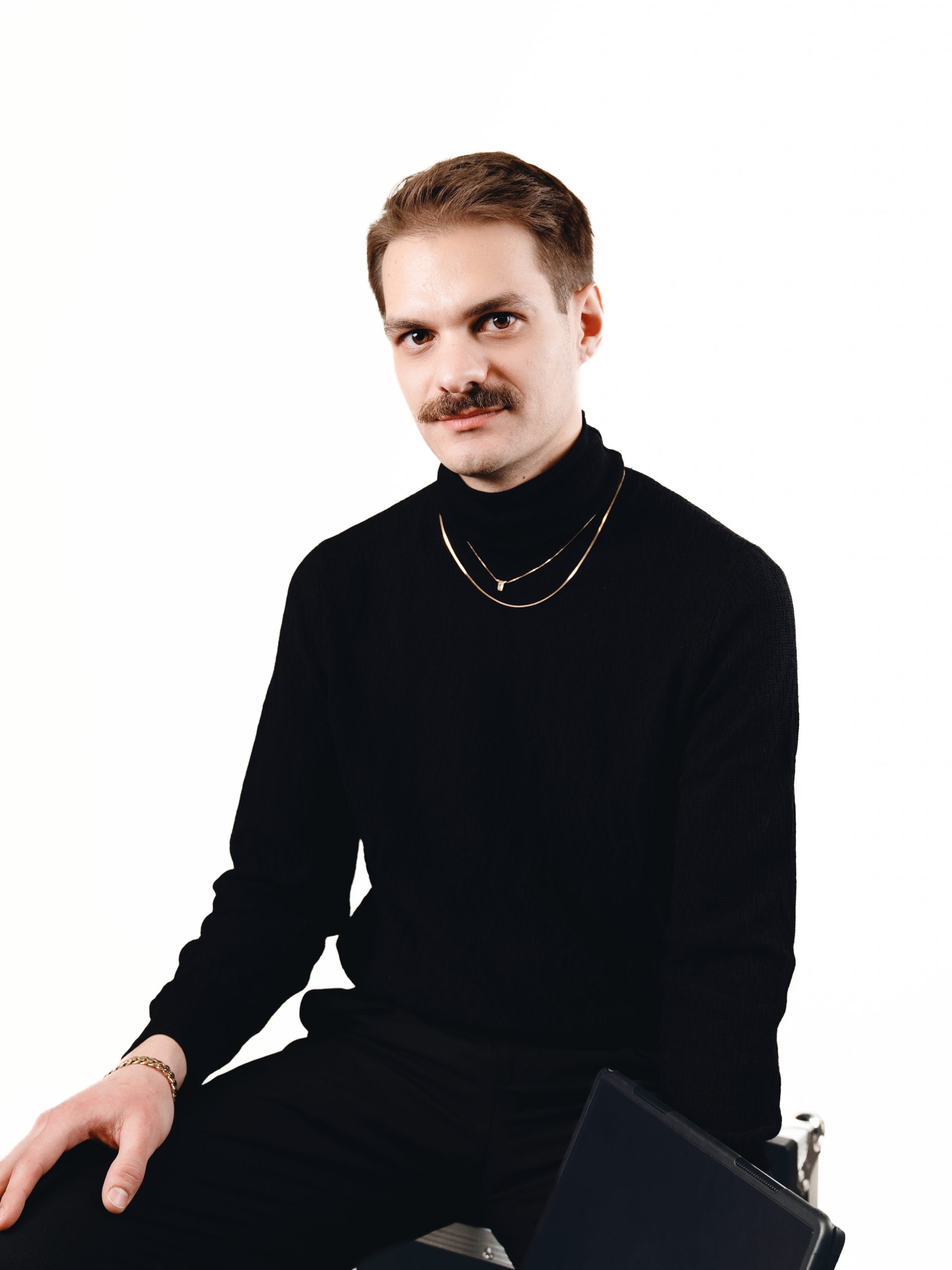 DJ Justin | DJ Sarri | Wedding DJ at VARA DJs